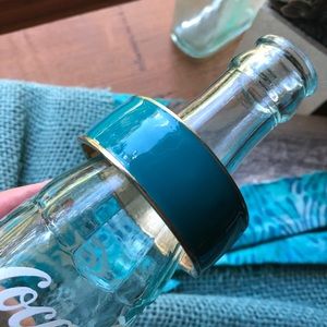 Fun Turquoise n Gold colored bracelet..